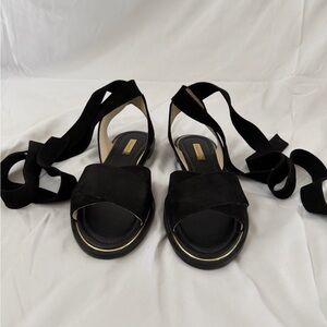 Louise et Cie Black leather Sandals with Gold Accent
